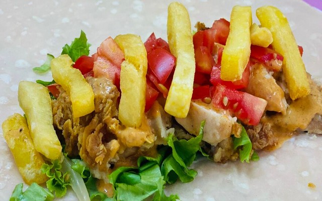 Meowbox - Bánh Tacos Pháp - 47 Trần Quốc Toản