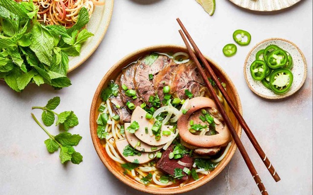 Bún Bò Tô Hiệu 2 - Hát Giang