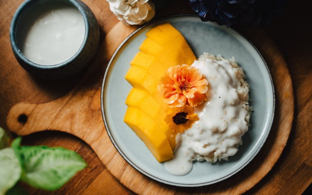 Yaak Thai - Trà Thái & Xôi Xoài - Hậu Giang