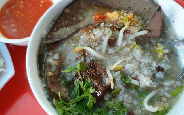 Cháo Lòng Cô Ba - Chung Cư Trần Quang Diệu