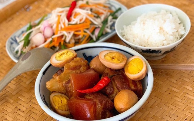 Cơm Nhà Phố