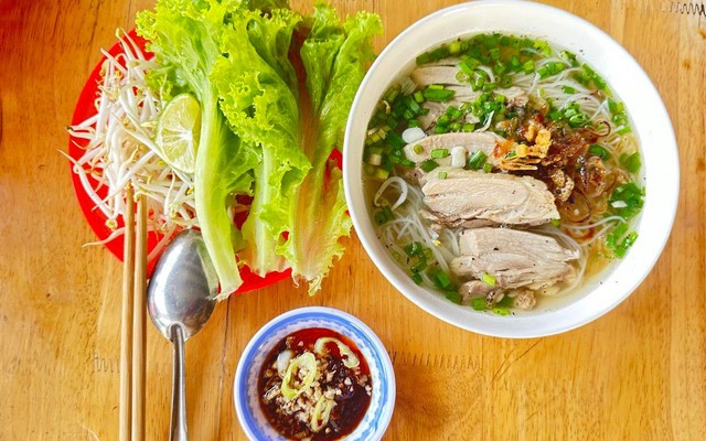 Hủ Tiếu Mì Gà Xá Kén - 21 Đông Hưng Thuận 45