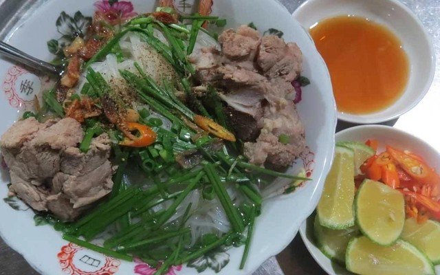 Hủ Tiếu 442 - Hoàng Văn Thụ