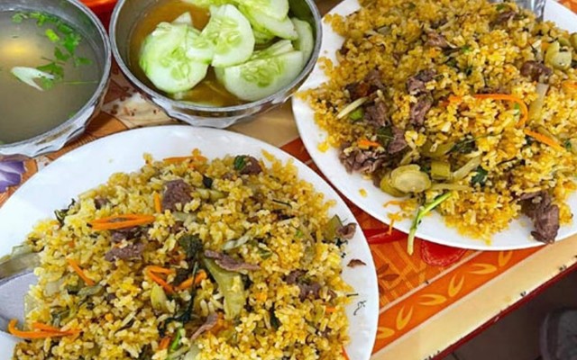 Cơm, Phở & Lẩu - Hoàng Hoa Thám