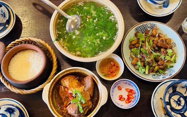 Cơm Cậu Cả 2 - Nam Kỳ Khởi Nghĩa