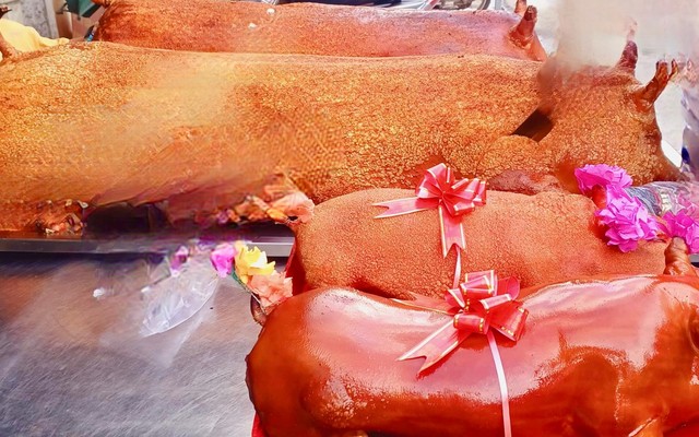 Heo Quay Cốm Trình Nguyễn - 106 Trần Phú