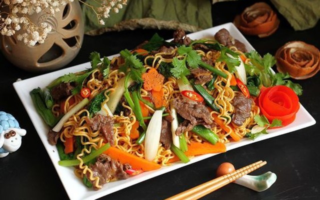 Quán Mì Xào Bò Tèo