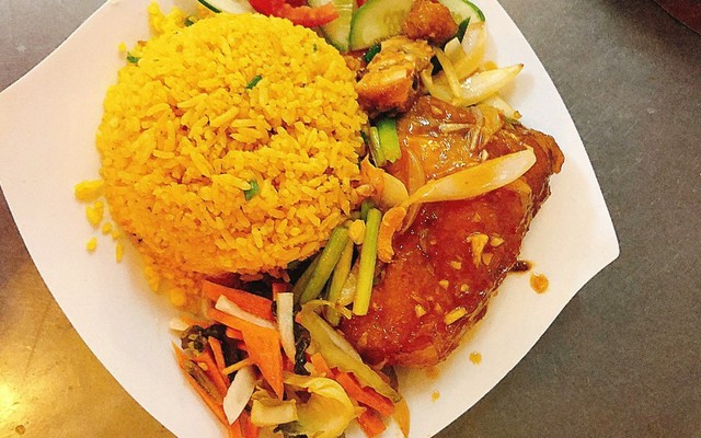 Cơm Gà Tri Mập - Đường A4