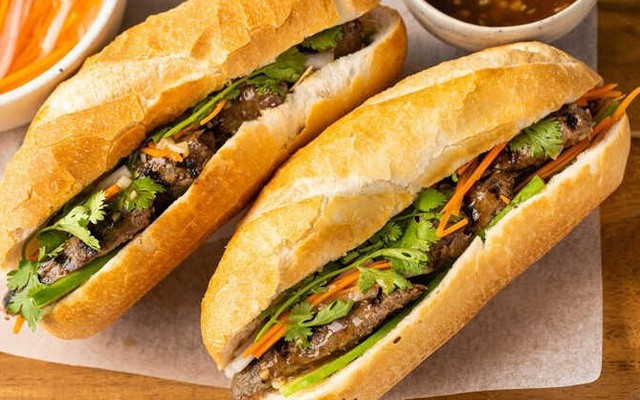 Bánh Mỳ MADAM CHI - Quy Nhơn