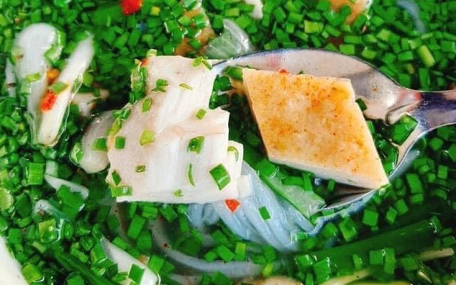 Bánh Canh Hẹ - Bún Nem Nướng Dì 7