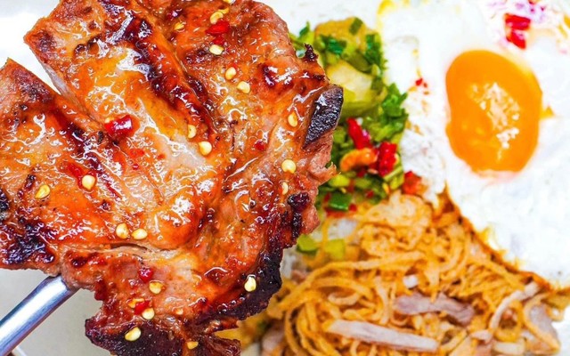 Năm Chất - Cơm Tấm Sài Gòn