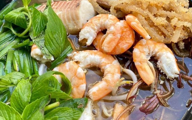 Bún Nước Lèo Cà Mau Cô Lan - Nguyễn Tuyến
