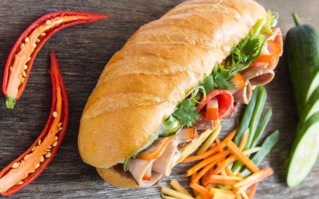 Bánh Mì Phương Mỹ - Bánh Mì & Hamburger