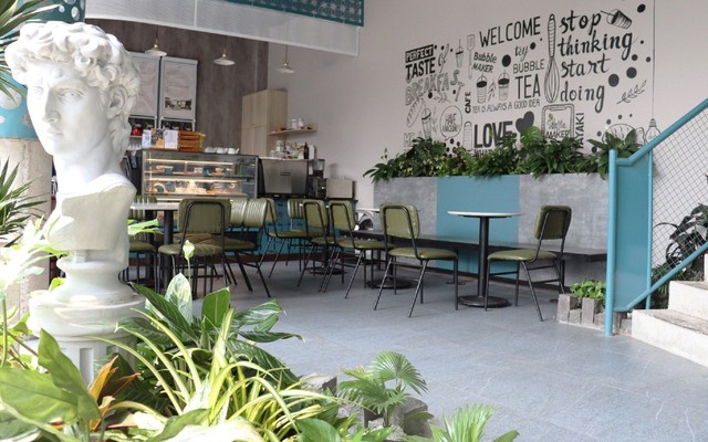 Loki Coffee - Trà & Bánh - 06 Trần Cao Vân