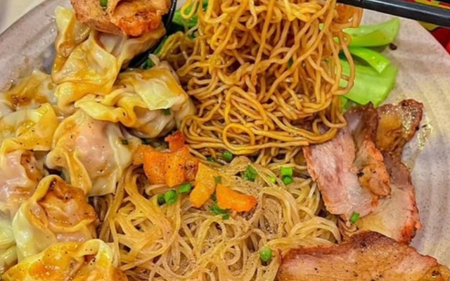 Vương Ý - Hủ Tiếu Mì Sủi Cảo Hà Tôn Quyền - Bình Đức