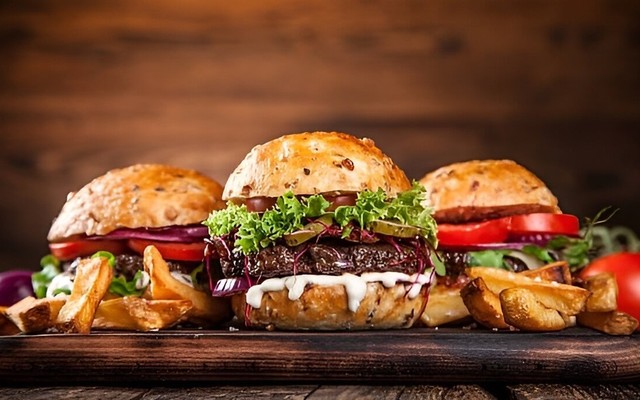 Chất Burger & Cafe - Trịnh Đình Trọng