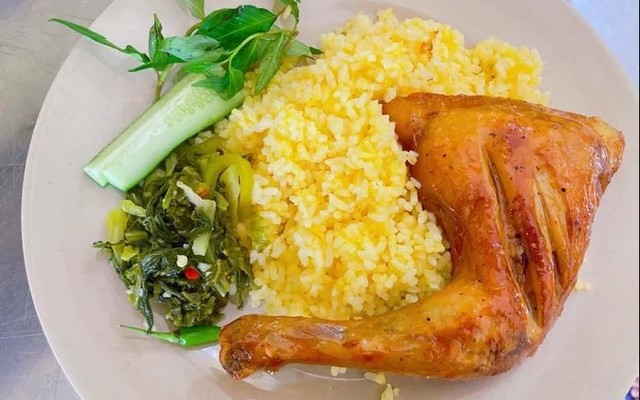 Cơm Gà Dũng Ký - 21 Ngô Văn Sở