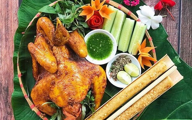 Gà Nướng Cơm Lam - Bảo Bảo Nha Trang