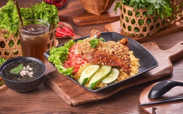 Kim Deli - Cơm Gà Xối Mỡ & Cơm Gà Mắm Tỏi - Cầu Giấy