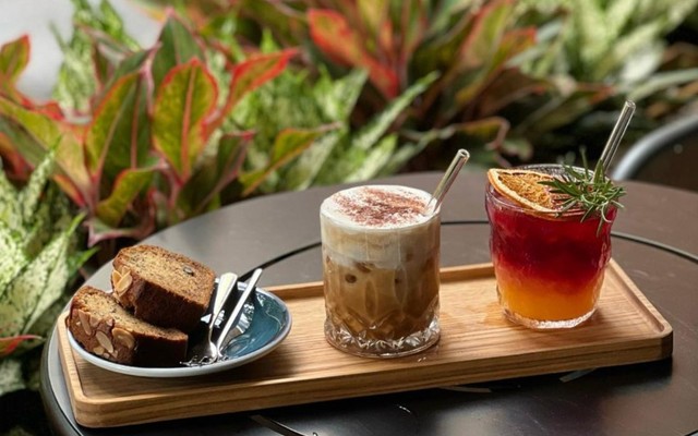 Quán Gần - Phạm Văn Chiêu