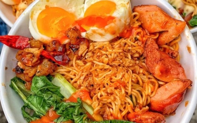 Mì Trộn, Phở Trộn & Ăn Vặt Hoàng Yến