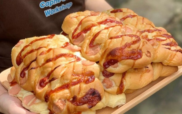 Tiệm Cà Phê & Bánh Milk Kitchen - 147 Lâm Nhĩ