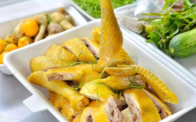 Gà Hấp Mía Bạch Cúc - Chuyên Các Món Về Gà Chế Biến Sẵn - Nguyễn Thị Minh Khai