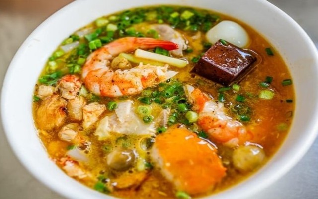 Bánh Canh Phố Biển 79 - Hoàng Tích Trí