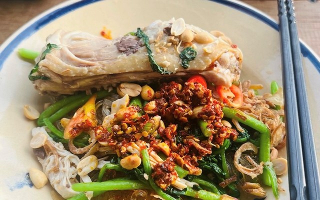 Miến Gà Hẻm Lò Nhôm - Mậu Thân Nối Dài