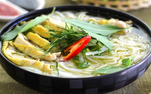 Phở Gà Ta Phố Cổ - Nguyễn Cảnh Dị