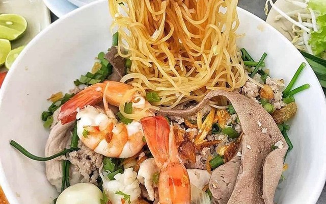 Quán Hàu Nướng - Hủ Tiếu Hải Sản Tôm Tít