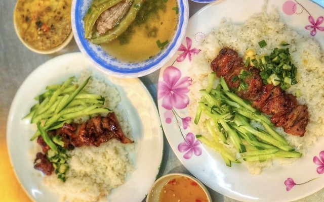 Cơm Tấm Susu - Xiên Que Nướng - Phan Đình Phùng