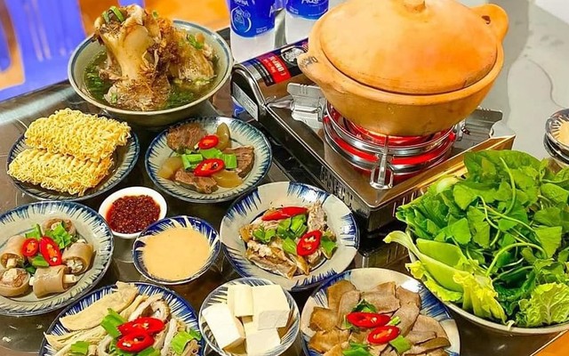 Quán Bà Sáu - Lẩu Bò Nồi Đất - Võ Thị Sáu