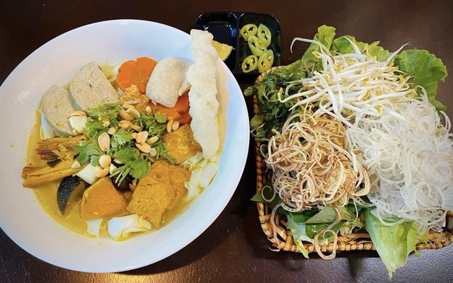 Ẩm Thực Chay Đại Bình - Hoàng Kế Viêm
