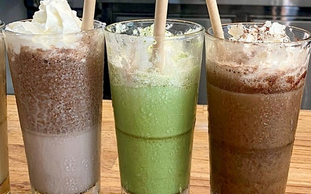 Ngọc Phương Anh - Cà Phê & Trà Sữa - Phạm Bành