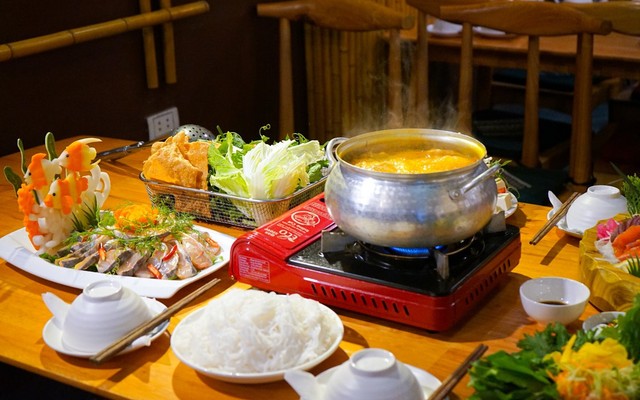 Nhà Hàng Trường Đạt - 617 Nguyễn Bỉnh Khiêm