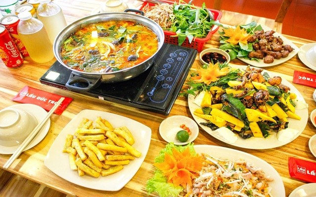 Lẩu Ếch Trần Gia - Ngõ 4 Trần Phú