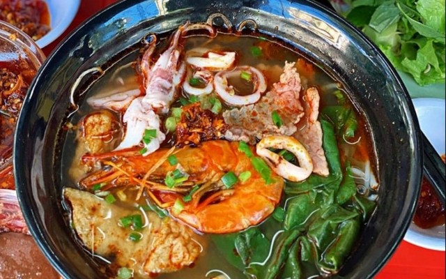 Lộc Thọ Quán - Bạch Đằng