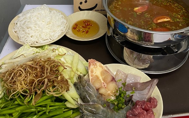 ST Food - Cơm, Mì & Lẩu - 400 Cộng Hoà