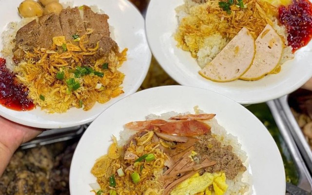 Bún Riêu Cua, Bánh Nậm Lọc Huế & Cơm Chiên Dương Châu - Bùi Tá Hán