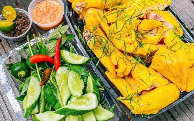 Gà Ủ Muối Hoa Tiêu - Trang Anh Food