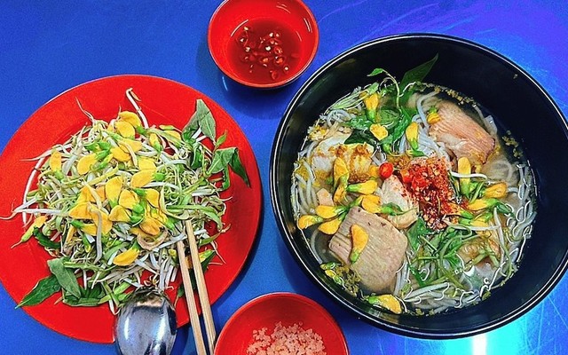 BÚN CÁ CHÂU ĐỐC TƯ ẾCH