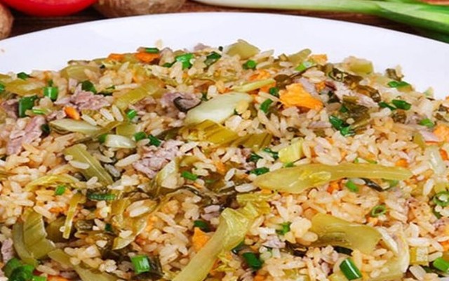 Cơm Đảo Rang Gà & Bò - Miếu Đầm