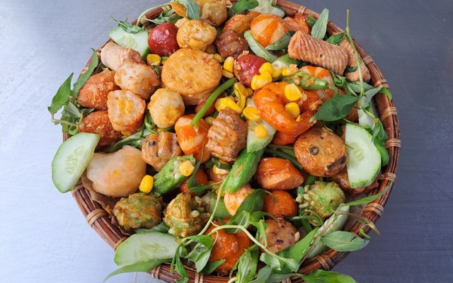 Chuông Gió - Phố Đi Bộ Bạch Đằng