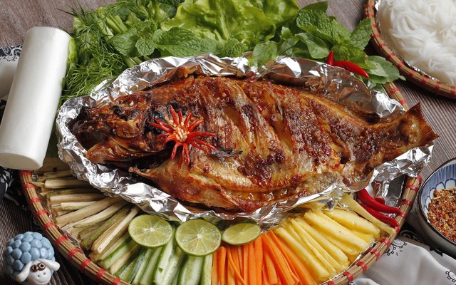 Xuân Thảo 8 - Cá Nướng Muối Ớt Giấy Bạc Mắm Me