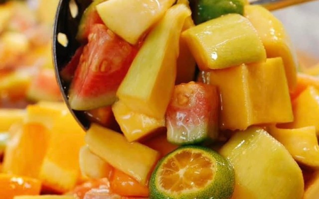 Trà Trái Cây Tươi - Trai Già Bán Trà Trái Cây - 237 Ngọc Lâm