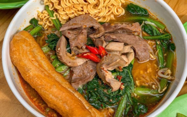 Sen Quán - Mỳ Chua Cay, Xôi & Doner Kebab