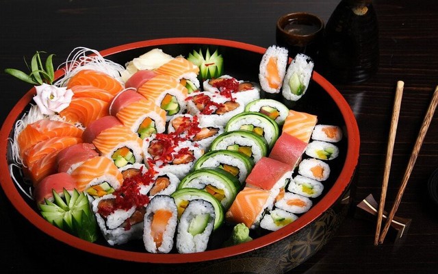 Muromachi - Food, Sushi & Sashimi