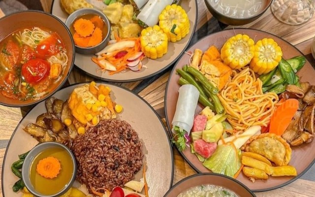 Veggie Castle Hà Đông - Buffee Thuần Chay - Làng Việt Kiều Châu Âu