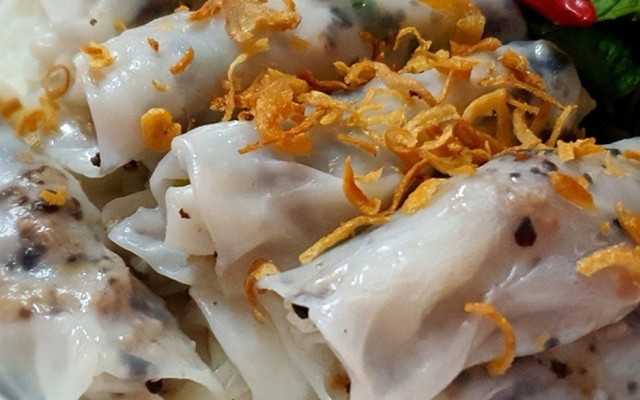Bánh Cuốn Nóng - Cô Lan Nam Định